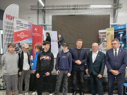 Zawada: „Poznaj zawody przyszłości”. Warsztat Momot promował kształcenie zawodowe