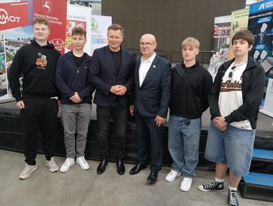 Zawada: „Poznaj zawody przyszłości”. Warsztat Momot promował kształcenie zawodowe