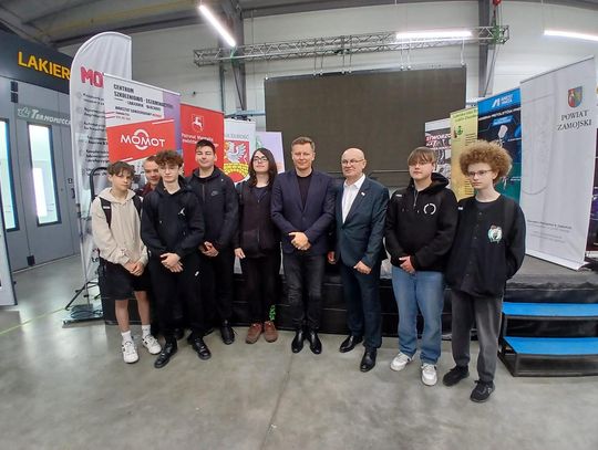 Zawada: „Poznaj zawody przyszłości”. Warsztat Momot promował kształcenie zawodowe