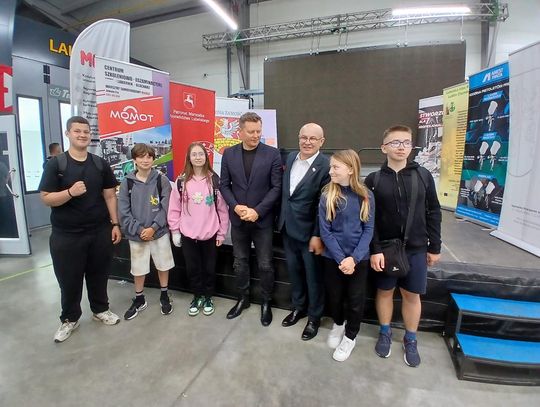 Zawada: „Poznaj zawody przyszłości”. Warsztat Momot promował kształcenie zawodowe