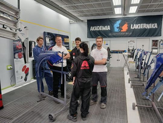 Zawada: „Poznaj zawody przyszłości”. Warsztat Momot promował kształcenie zawodowe