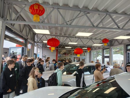 Zawada: „Poznaj zawody przyszłości”. Warsztat Momot promował kształcenie zawodowe