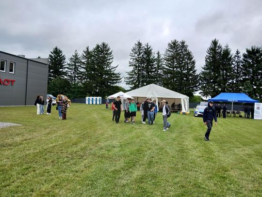 Zawada: „Poznaj zawody przyszłości”. Warsztat Momot promował kształcenie zawodowe