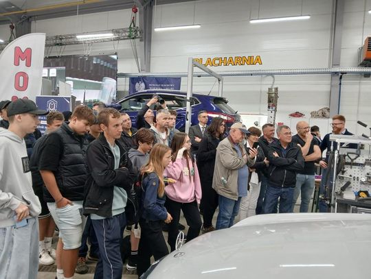 Zawada: „Poznaj zawody przyszłości”. Warsztat Momot promował kształcenie zawodowe