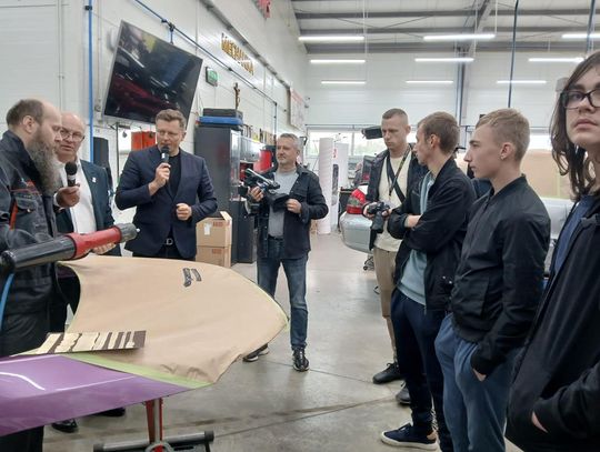 Zawada: „Poznaj zawody przyszłości”. Warsztat Momot promował kształcenie zawodowe