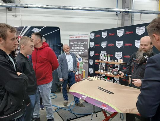 Zawada: „Poznaj zawody przyszłości”. Warsztat Momot promował kształcenie zawodowe