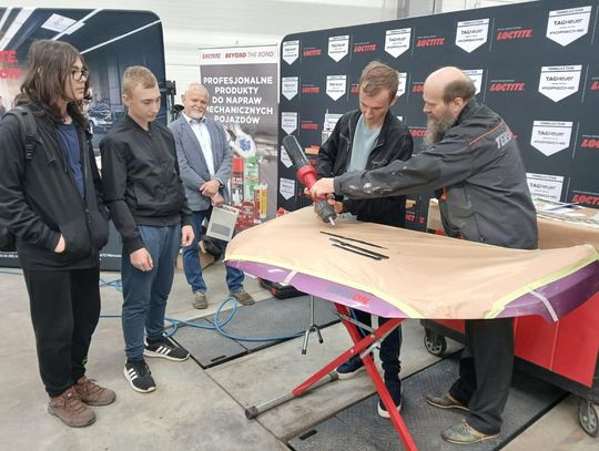 Zawada: „Poznaj zawody przyszłości”. Warsztat Momot promował kształcenie zawodowe