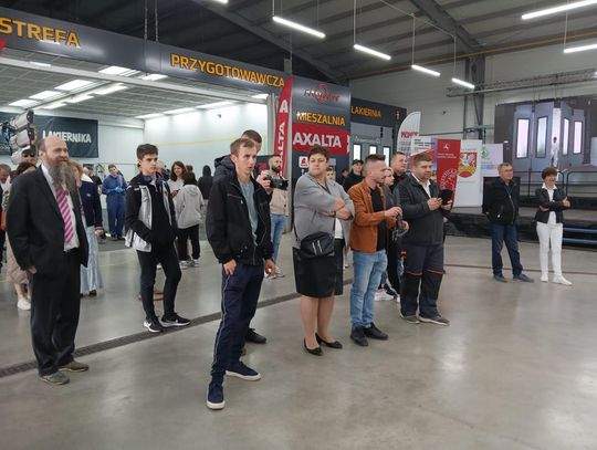 Zawada: „Poznaj zawody przyszłości”. Warsztat Momot promował kształcenie zawodowe