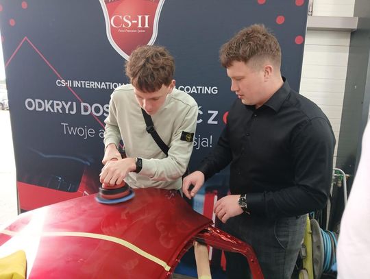 Zawada: „Poznaj zawody przyszłości”. Warsztat Momot promował kształcenie zawodowe