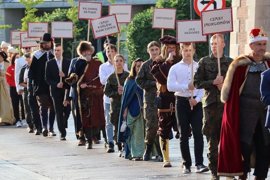 Orszak Dziejów w Zamościu - galeria zdjęć Orszak Dziejów w Zamościu - galeria zdjęć