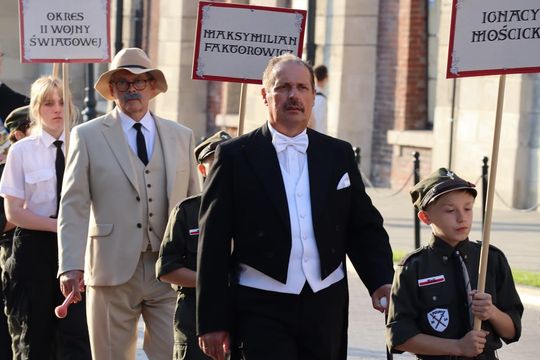 Orszak Dziejów w Zamościu - galeria zdjęć