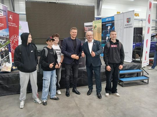 Zawada: „Poznaj zawody przyszłości”. Warsztat Momot promował kształcenie zawodowe Zawada: „Poznaj zawody przyszłości”. Warsztat Momot promował kształcenie zawodowe