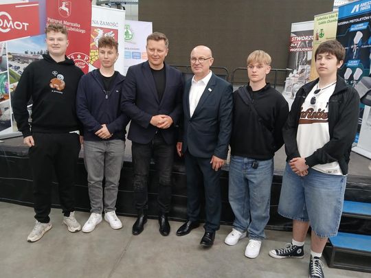 Zawada: „Poznaj zawody przyszłości”. Warsztat Momot promował kształcenie zawodowe Zawada: „Poznaj zawody przyszłości”. Warsztat Momot promował kształcenie zawodowe