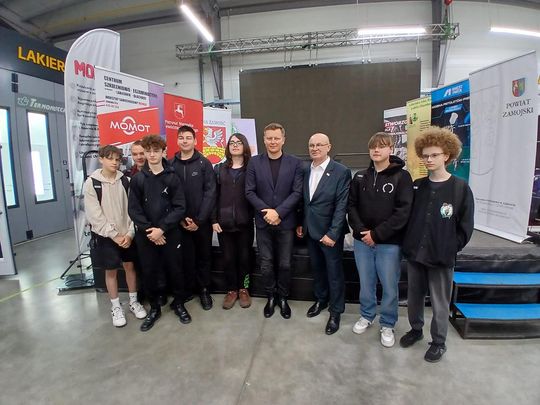 Zawada: „Poznaj zawody przyszłości”. Warsztat Momot promował kształcenie zawodowe Zawada: „Poznaj zawody przyszłości”. Warsztat Momot promował kształcenie zawodowe