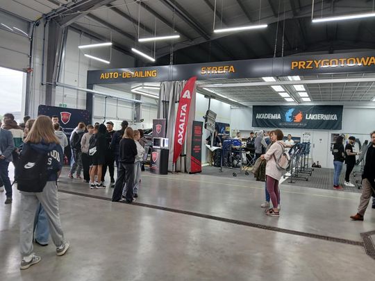 Zawada: „Poznaj zawody przyszłości”. Warsztat Momot promował kształcenie zawodowe Zawada: „Poznaj zawody przyszłości”. Warsztat Momot promował kształcenie zawodowe