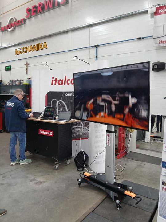 Zawada: „Poznaj zawody przyszłości”. Warsztat Momot promował kształcenie zawodowe Zawada: „Poznaj zawody przyszłości”. Warsztat Momot promował kształcenie zawodowe