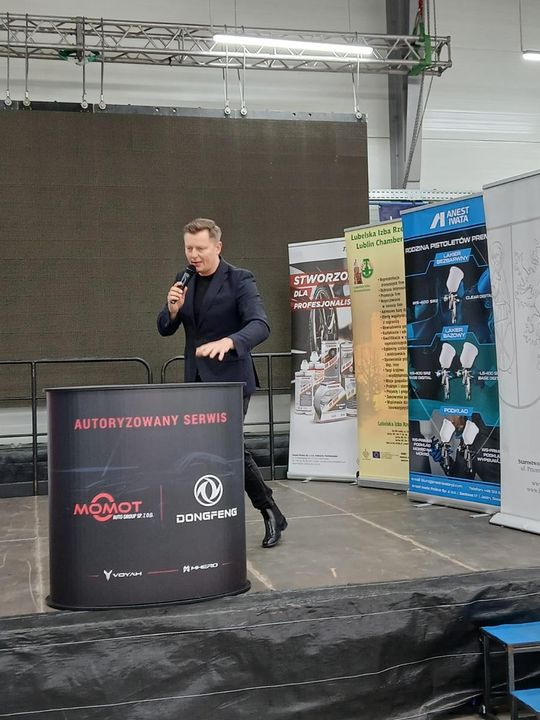 Zawada: „Poznaj zawody przyszłości”. Warsztat Momot promował kształcenie zawodowe Zawada: „Poznaj zawody przyszłości”. Warsztat Momot promował kształcenie zawodowe