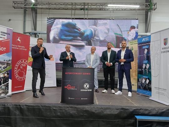 Zawada: „Poznaj zawody przyszłości”. Warsztat Momot promował kształcenie zawodowe Zawada: „Poznaj zawody przyszłości”. Warsztat Momot promował kształcenie zawodowe