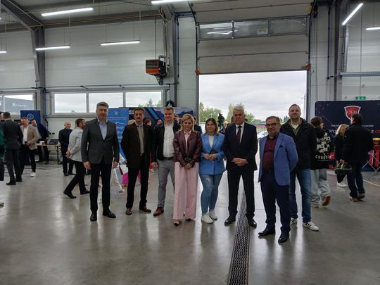 Zawada: „Poznaj zawody przyszłości”. Warsztat Momot promował kształcenie zawodowe Zawada: „Poznaj zawody przyszłości”. Warsztat Momot promował kształcenie zawodowe