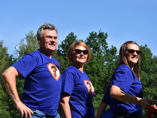 Turnieju Wsi. Hasło tegorocznej imprezy brzmiało „Cygańskim taborem do Okrągłego".