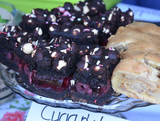 Turnieju Wsi. Hasło tegorocznej imprezy brzmiało „Cygańskim taborem do Okrągłego".