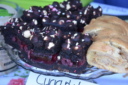 Turnieju Wsi. Hasło tegorocznej imprezy brzmiało „Cygańskim taborem do Okrągłego".