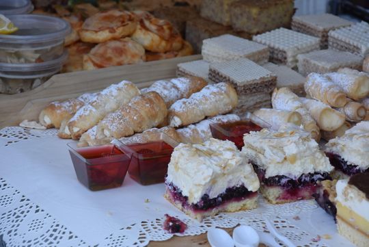 Turnieju Wsi. Hasło tegorocznej imprezy brzmiało „Cygańskim taborem do Okrągłego".