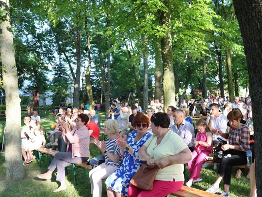 Jarczowskie Granie i Śpiewanie i Gminny Dzień Dziecka Jarczowskie Granie i Śpiewanie i Gminny Dzień Dziecka