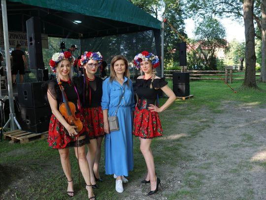 Jarczowskie Granie i Śpiewanie i Gminny Dzień Dziecka Jarczowskie Granie i Śpiewanie i Gminny Dzień Dziecka