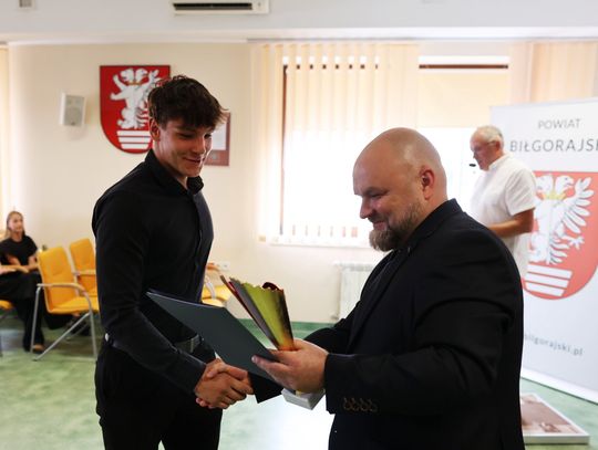 Powiatowy Dzień Sportowca w Biłgoraju - galeria zdjęć