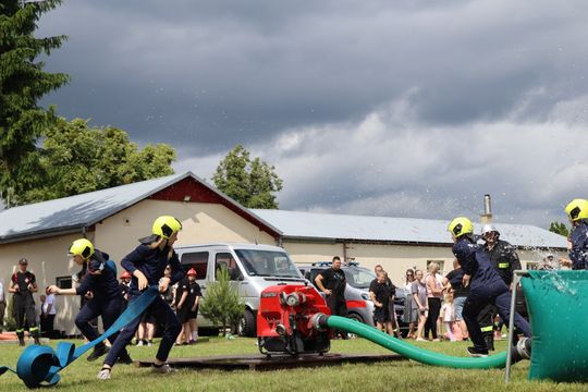 Gminne Zawody Sportowo-Pożarnicze w Czerniczynie - galeria zdjęć