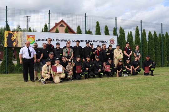 Gminne Zawody Sportowo-Pożarnicze w Czerniczynie - galeria zdjęć