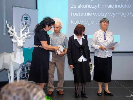 Hrubieszowski Uniwersytet Trzeciego Wieku zakończył III semestr - galeria zdjęć