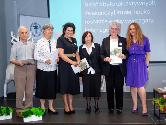 Hrubieszowski Uniwersytet Trzeciego Wieku zakończył III semestr - galeria zdjęć