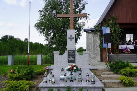 83. rocznica pacyfikacji wsi Kitów - galeria zdjęć