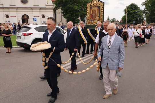 Boże Ciało 2025. Procesja w Zamościu - galeria zdjęć Boże Ciało 2025. Procesja w Zamościu - galeria zdjęć