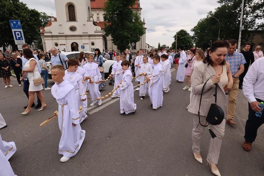 Boże Ciało 2025. Procesja w Zamościu - galeria zdjęć Boże Ciało 2025. Procesja w Zamościu - galeria zdjęć