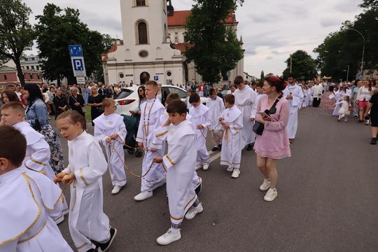 Boże Ciało 2025. Procesja w Zamościu - galeria zdjęć Boże Ciało 2025. Procesja w Zamościu - galeria zdjęć