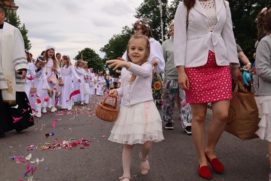 Boże Ciało 2025. Procesja w Zamościu - galeria zdjęć Boże Ciało 2025. Procesja w Zamościu - galeria zdjęć