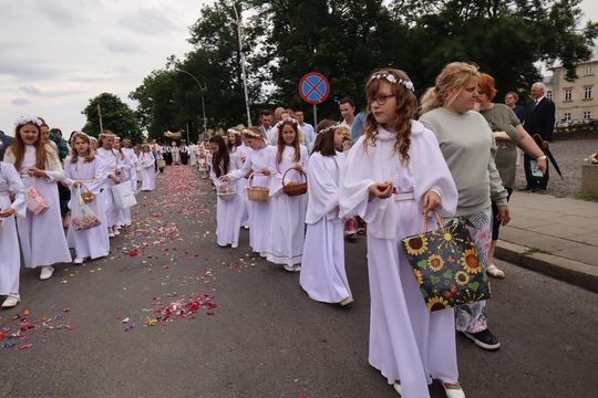 Boże Ciało 2025. Procesja w Zamościu - galeria zdjęć Boże Ciało 2025. Procesja w Zamościu - galeria zdjęć
