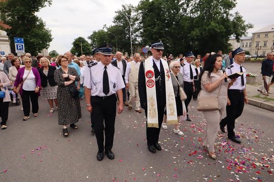 Boże Ciało 2025. Procesja w Zamościu - galeria zdjęć Boże Ciało 2025. Procesja w Zamościu - galeria zdjęć