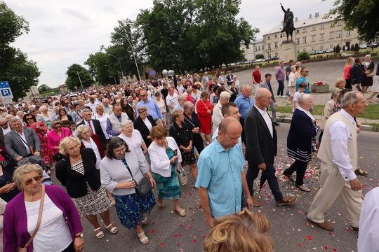 Boże Ciało 2025. Procesja w Zamościu - galeria zdjęć Boże Ciało 2025. Procesja w Zamościu - galeria zdjęć