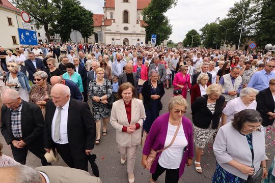 Boże Ciało 2025. Procesja w Zamościu - galeria zdjęć Boże Ciało 2025. Procesja w Zamościu - galeria zdjęć