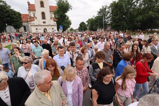 Boże Ciało 2025. Procesja w Zamościu - galeria zdjęć Boże Ciało 2025. Procesja w Zamościu - galeria zdjęć