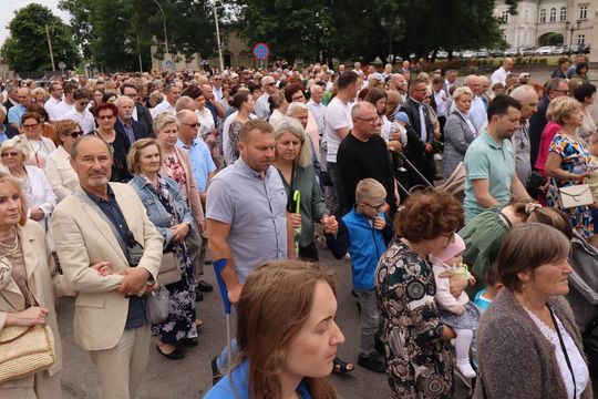 Boże Ciało 2025. Procesja w Zamościu - galeria zdjęć Boże Ciało 2025. Procesja w Zamościu - galeria zdjęć