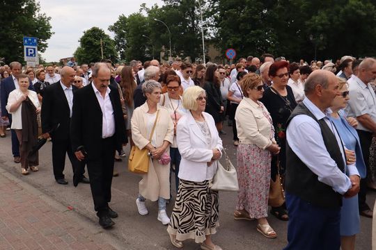 Boże Ciało 2025. Procesja w Zamościu - galeria zdjęć