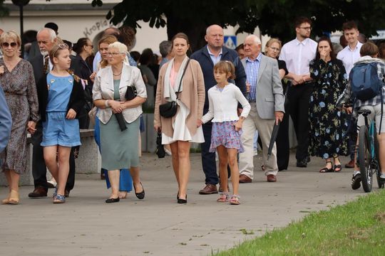 Boże Ciało 2025. Procesja w Zamościu - galeria zdjęć