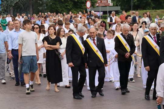 Boże Ciało 2025. Procesja w Zamościu - galeria zdjęć Boże Ciało 2025. Procesja w Zamościu - galeria zdjęć