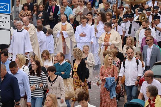 Boże Ciało 2025. Procesja w Zamościu - galeria zdjęć