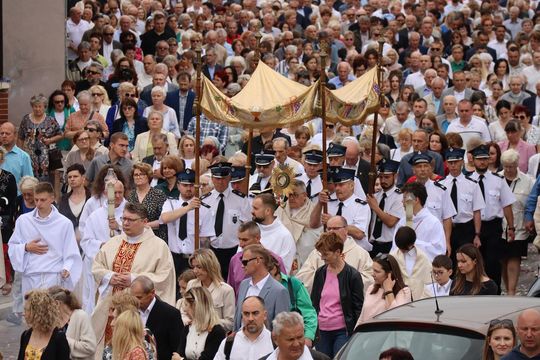Boże Ciało 2025. Procesja w Zamościu - galeria zdjęć